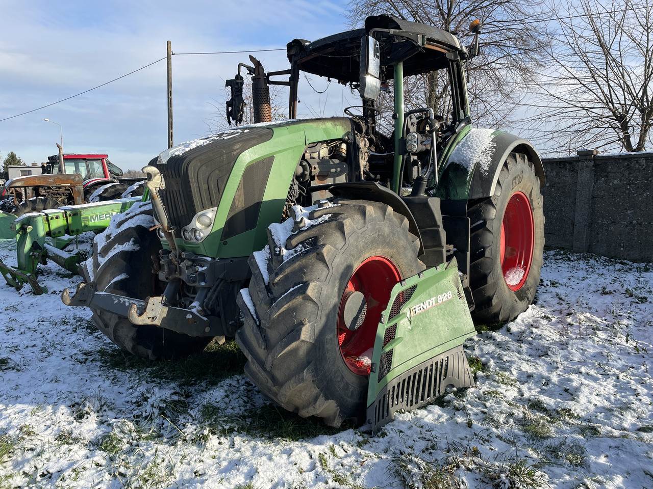 Fendt 828 Vario - błotnik przedni 718701030061 - Křídlo pro Zemědělská technika: obrázek 1 Fendt 828 Vario - błotnik przedni 718701030061 - Křídlo pro Zemědělská technika: obrázek 1