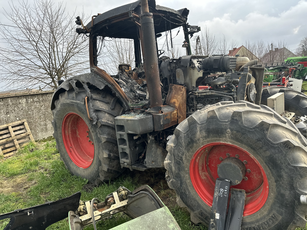 Fendt 828 Vario części zwolnica zwrotnica , skrzynia biegów , silnik , most napędowy przedni i tylni - Koncový převod pro Zemědělská technika: obrázek 5 Fendt 828 Vario części zwolnica zwrotnica , skrzynia biegów , silnik , most napędowy przedni i tylni - Koncový převod pro Zemědělská technika: obrázek 5