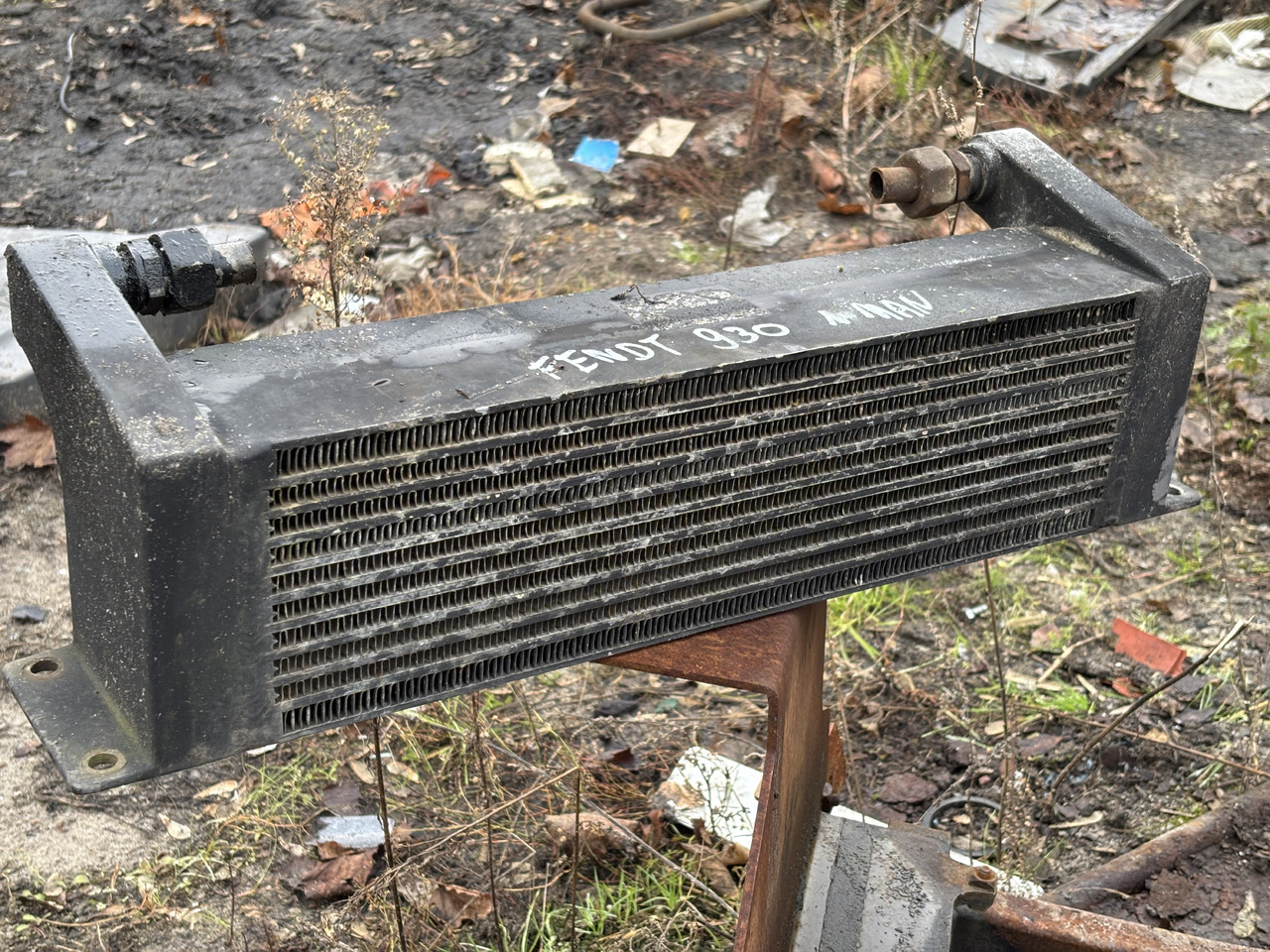 Fendt 930 Chłodnica CZĘŚCI - Chladič pro Zemědělská technika: obrázek 1 Fendt 930 Chłodnica CZĘŚCI - Chladič pro Zemědělská technika: obrázek 1