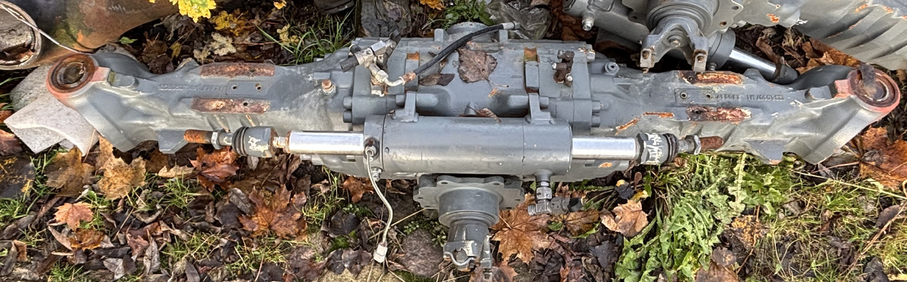 Claas Scorpion 635 Wałek Przegubowy Czop Obudowa Przedniej Osi Pochwa Hamulec - Jiná technika: obrázek 1 Claas Scorpion 635 Wałek Przegubowy Czop Obudowa Przedniej Osi Pochwa Hamulec - Jiná technika: obrázek 1