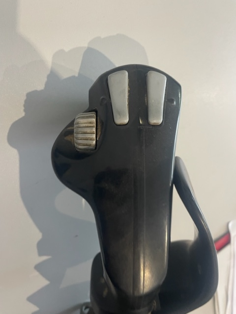 John Deere 3420 Joystick | Dźojstik AZ61613 - Řadící páka pro Traktor: obrázek 2 John Deere 3420 Joystick | Dźojstik AZ61613 - Řadící páka pro Traktor: obrázek 2