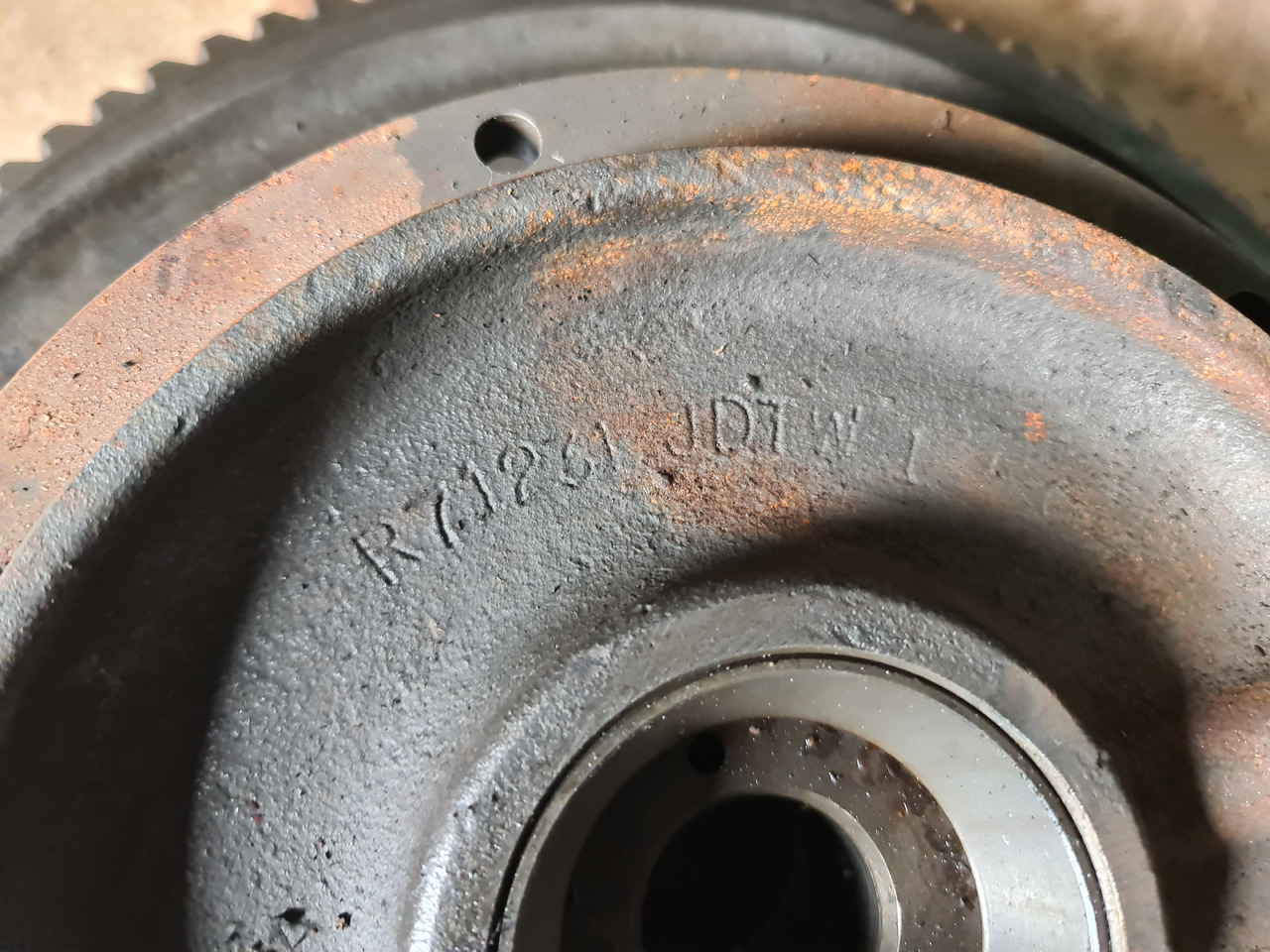 John Deere 4650, 4850 Bęben Sprzęgła WOM Sprzęgło Bieg R70932 AR95409 R71231 - Spojka a díly pro Zemědělská technika: obrázek 2 John Deere 4650, 4850 Bęben Sprzęgła WOM Sprzęgło Bieg R70932 AR95409 R71231 - Spojka a díly pro Zemědělská technika: obrázek 2