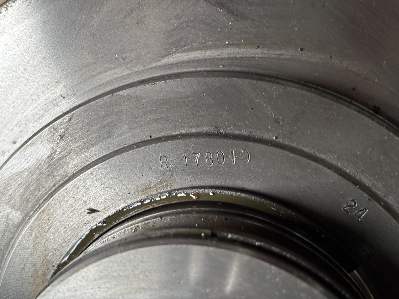 John Deere 6140 6150 Kosz Sprzęgła WOM KOMPLET R178010 R129767 - Spojka a díly pro Zemědělská technika: obrázek 3 John Deere 6140 6150 Kosz Sprzęgła WOM KOMPLET R178010 R129767 - Spojka a díly pro Zemědělská technika: obrázek 3