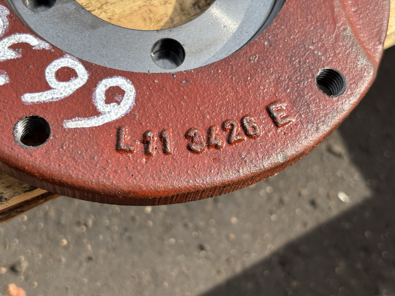 John Deere 6630 Obudowa Łożyska L113426 L215099 - Díly pásových podvozků pro Zemědělská technika: obrázek 1 John Deere 6630 Obudowa Łożyska L113426 L215099 - Díly pásových podvozků pro Zemědělská technika: obrázek 1