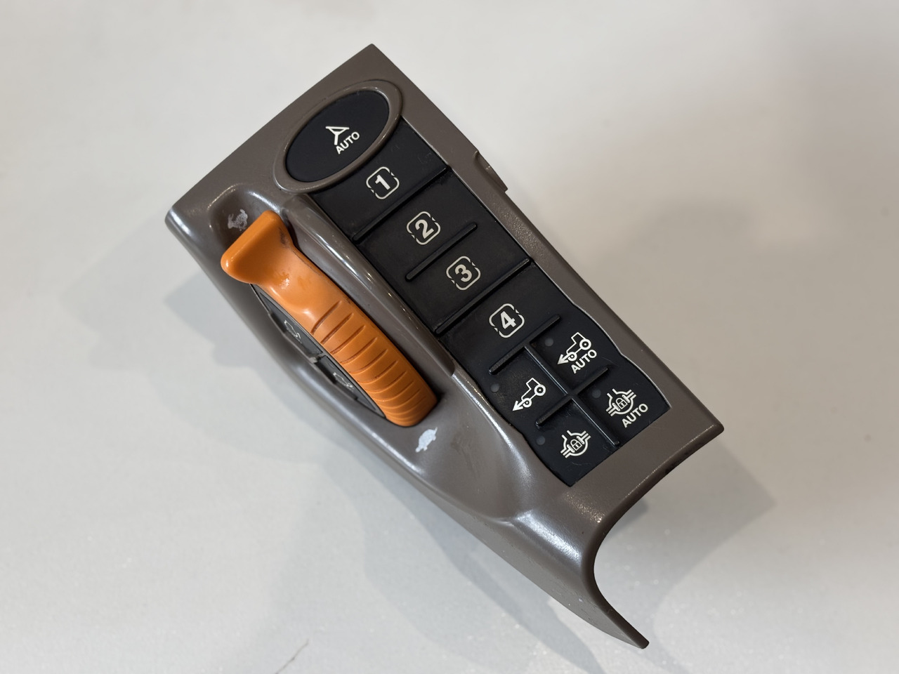 John Deere 6R 6xxx Sterownik Regulator Pokrętło Sterowania Prędkością Silnika AL223086 - Elektrický systém pro Zemědělská technika: obrázek 1 John Deere 6R 6xxx Sterownik Regulator Pokrętło Sterowania Prędkością Silnika AL223086 - Elektrický systém pro Zemědělská technika: obrázek 1