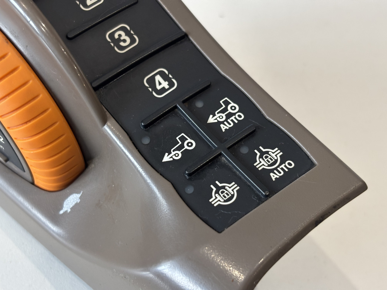 John Deere 6R 6xxx Sterownik Regulator Pokrętło Sterowania Prędkością Silnika AL223086 - Elektrický systém pro Zemědělská technika: obrázek 2 John Deere 6R 6xxx Sterownik Regulator Pokrętło Sterowania Prędkością Silnika AL223086 - Elektrický systém pro Zemědělská technika: obrázek 2