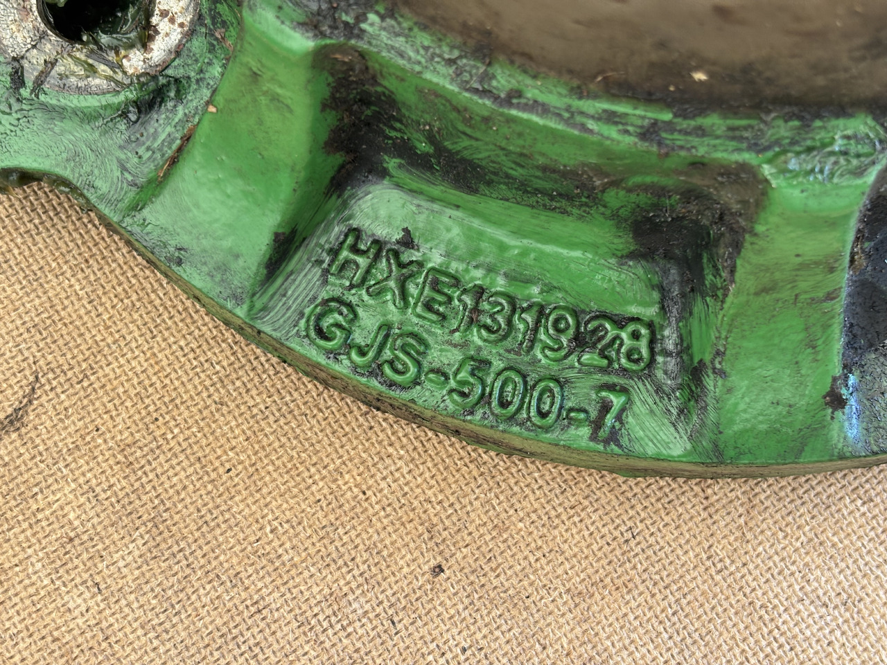 John Deere 8200 8400 8600 9600 Obudowa Łożyska HXE131928 AXE105273 - Díly pásových podvozků pro Zemědělská technika: obrázek 3 John Deere 8200 8400 8600 9600 Obudowa Łożyska HXE131928 AXE105273 - Díly pásových podvozků pro Zemědělská technika: obrázek 3