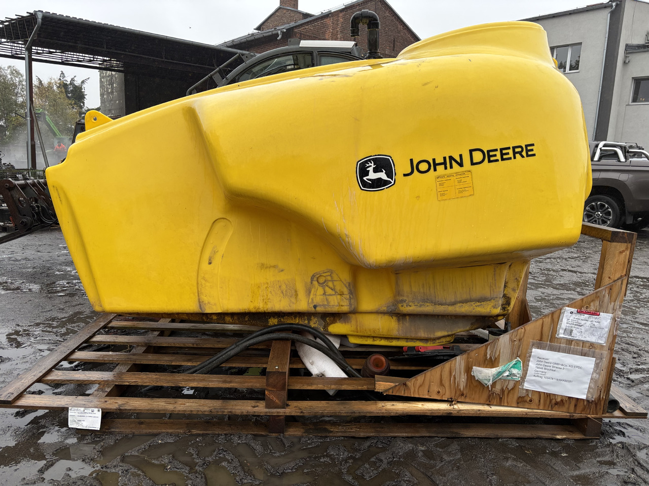 John Deere M740i Zbiornik Opryskiwacz WZW17745 WZ8226404 - Nesený postřikovač: obrázek 1 John Deere M740i Zbiornik Opryskiwacz WZW17745 WZ8226404 - Nesený postřikovač: obrázek 1