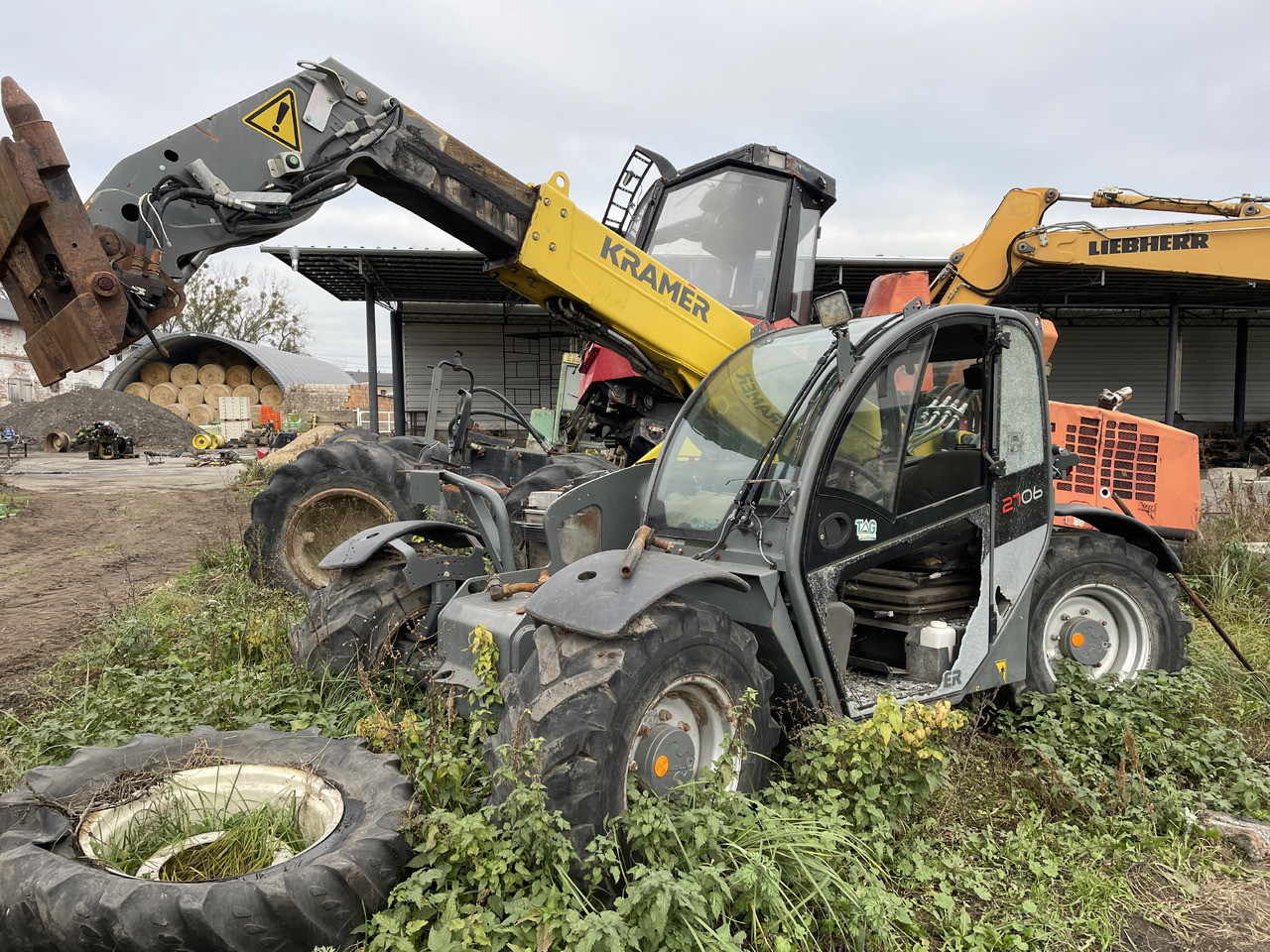 Kramer 2706 ładowarka części - zwolnica zwrotnica dyferencjał mechanizm różnicowy - Diferenciál pro Zemědělská technika: obrázek 1 Kramer 2706 ładowarka części - zwolnica zwrotnica dyferencjał mechanizm różnicowy - Diferenciál pro Zemědělská technika: obrázek 1