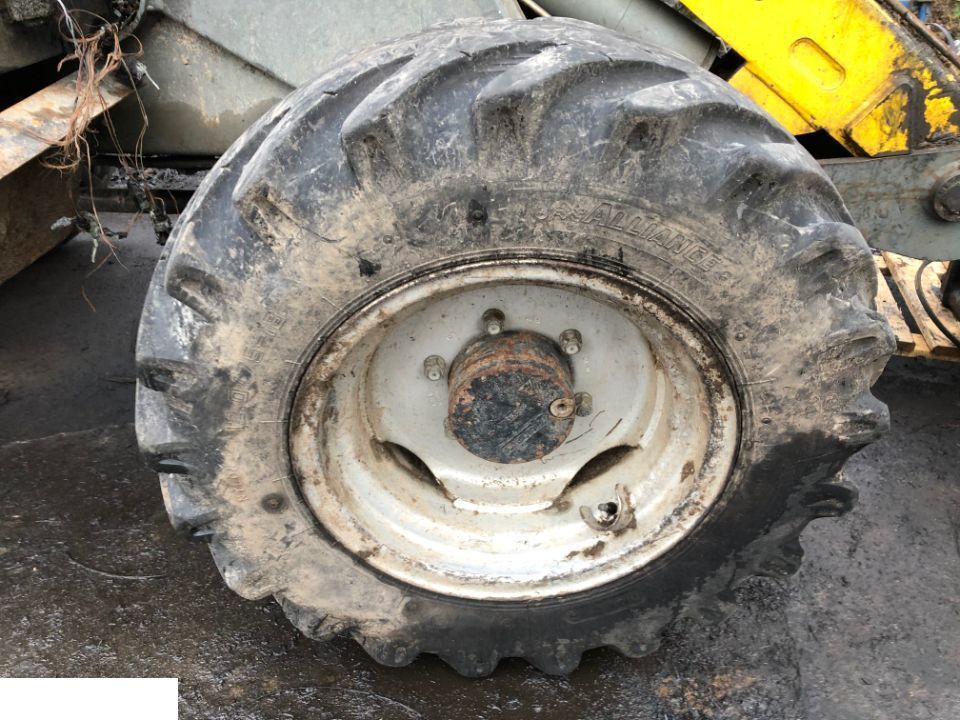 Kramer Allrad 280 341-02 Radlader - Części - Felgi / Koła / Opony - Kompletní kolo pro Stavební technika: obrázek 1 Kramer Allrad 280 341-02 Radlader - Części - Felgi / Koła / Opony - Kompletní kolo pro Stavební technika: obrázek 1