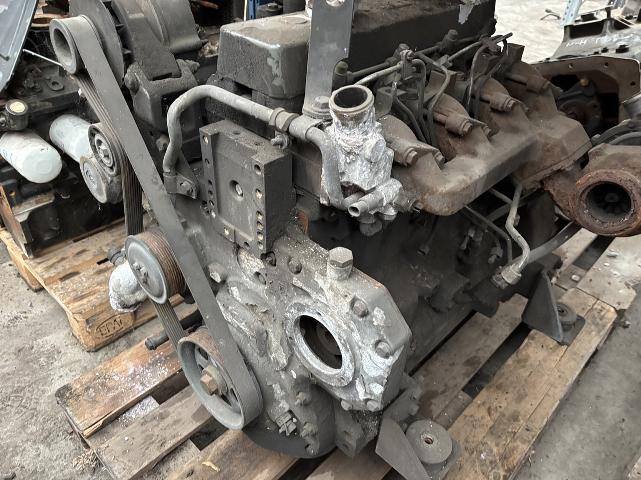 Liebherr D504 TI OI  eII 97/68FA 2001/63 Silnik CZĘŚCI - Motor pro Zemědělská technika: obrázek 3 Liebherr D504 TI OI  eII 97/68FA 2001/63 Silnik CZĘŚCI - Motor pro Zemědělská technika: obrázek 3