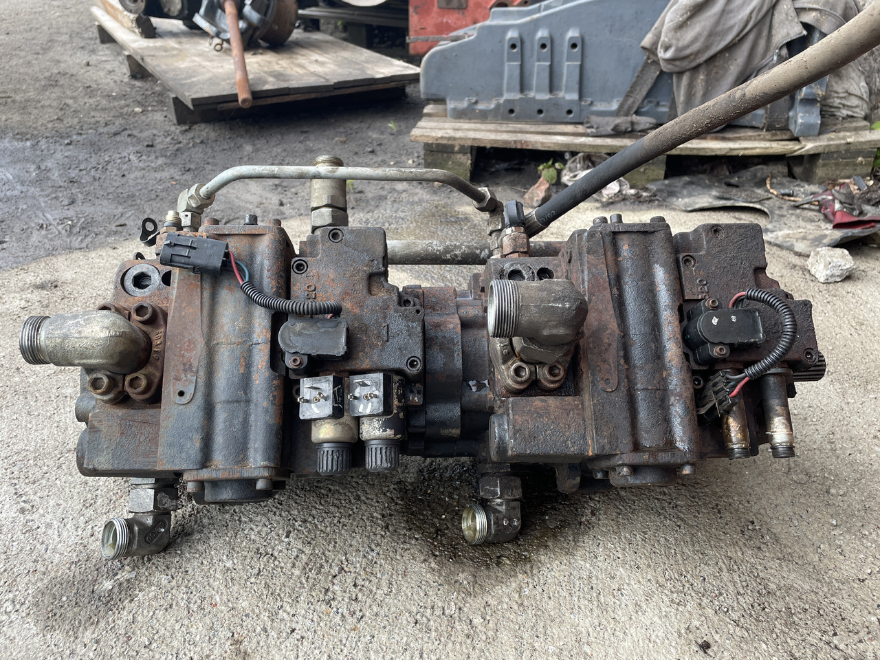 Manitou 634 - skrzynia biegów COM-T4-2024 - Převodovka pro Zemědělská technika: obrázek 3 Manitou 634 - skrzynia biegów COM-T4-2024 - Převodovka pro Zemědělská technika: obrázek 3