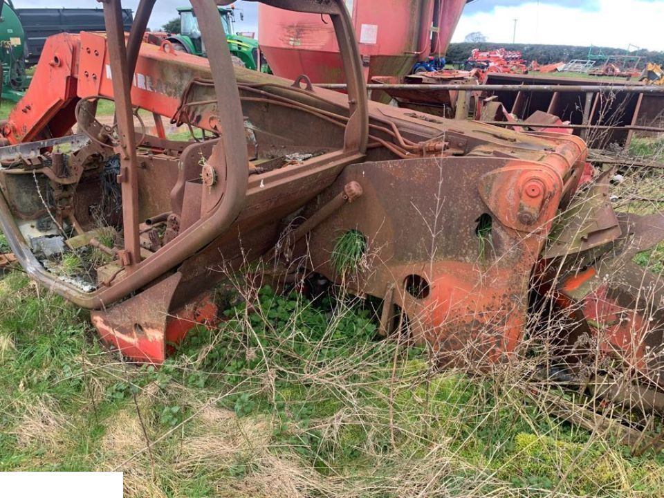 Manitou 731 - MOST TYŁ ~ CZĘŚCI - Zadní náprava pro Teleskopický manipulátor: obrázek 2 Manitou 731 - MOST TYŁ ~ CZĘŚCI - Zadní náprava pro Teleskopický manipulátor: obrázek 2