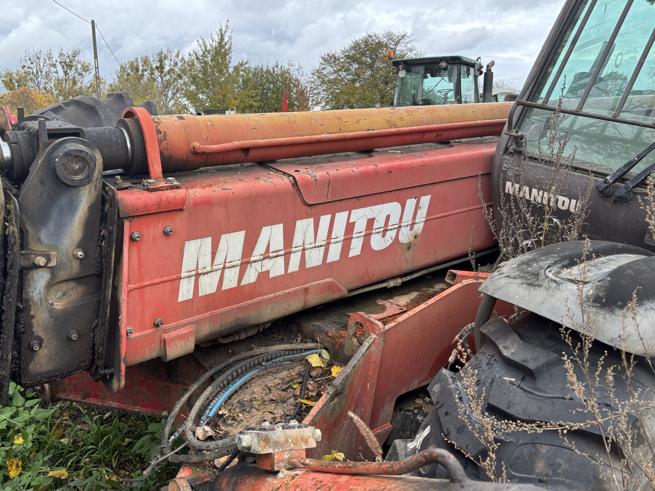 Manitou MT 1740 SLT - Ładowarka Teleskopowa - Nadkole Błotnik Owiewka Osłona - Karoserie a exteriér pro Stavební technika: obrázek 2 Manitou MT 1740 SLT - Ładowarka Teleskopowa - Nadkole Błotnik Owiewka Osłona - Karoserie a exteriér pro Stavební technika: obrázek 2