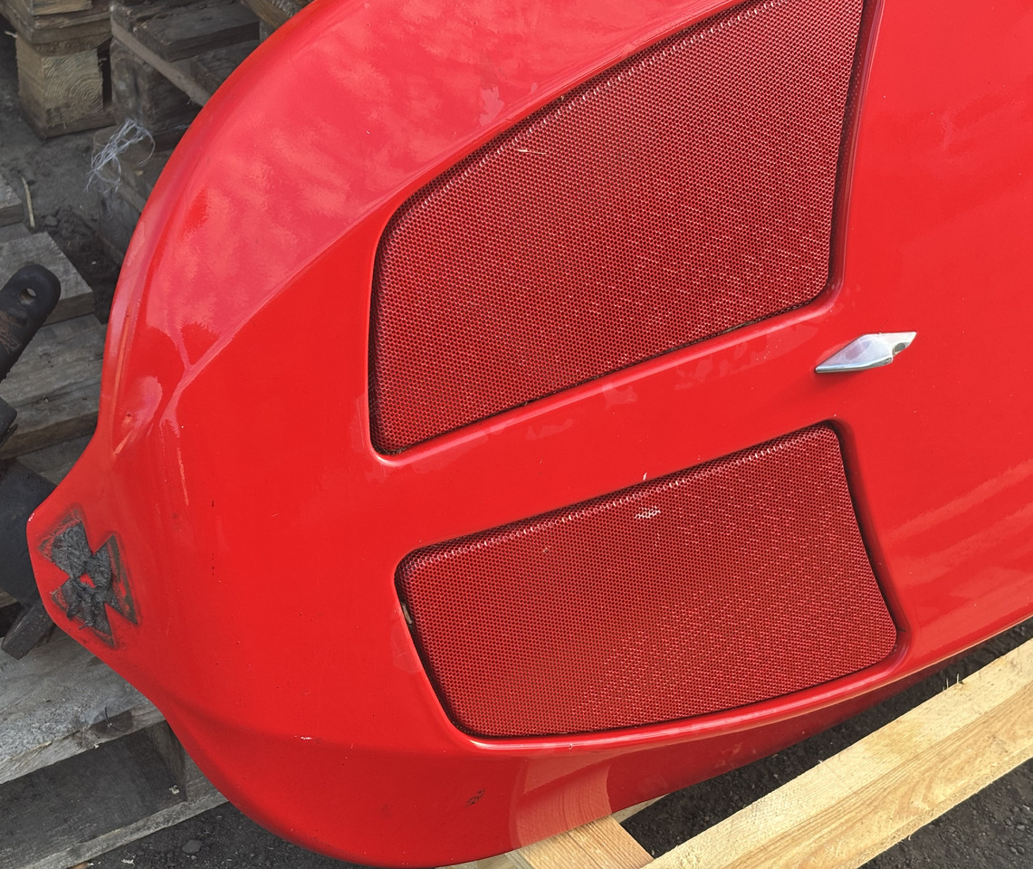 Massey Ferguson 5613 Maska - Karoserie a exteriér pro Zemědělská technika: obrázek 3 Massey Ferguson 5613 Maska - Karoserie a exteriér pro Zemědělská technika: obrázek 3