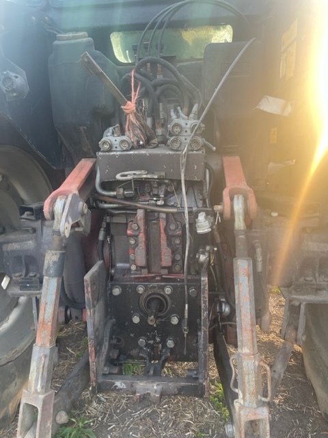 Massey Ferguson 8110-8160 kabina kompletna silnik części - Kabina pro Traktor: obrázek 1 Massey Ferguson 8110-8160 kabina kompletna silnik części - Kabina pro Traktor: obrázek 1