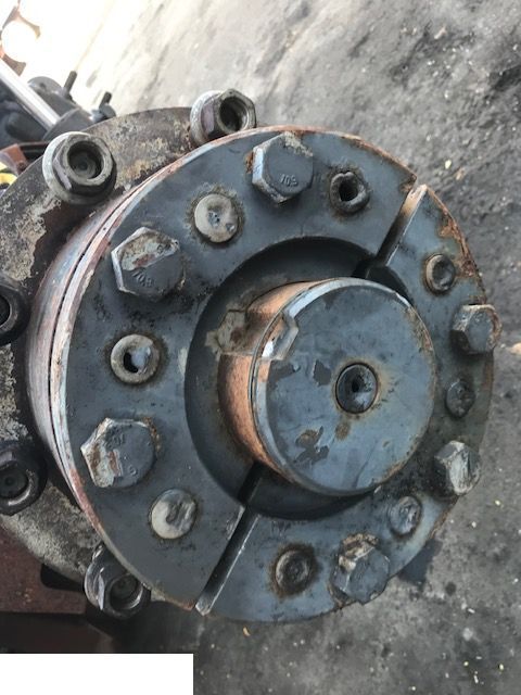 Massey Ferguson - Piasta Koła Klin Mocowanie Koła Tylnego - Hlava pro Zemědělská technika: obrázek 2 Massey Ferguson - Piasta Koła Klin Mocowanie Koła Tylnego - Hlava pro Zemědělská technika: obrázek 2