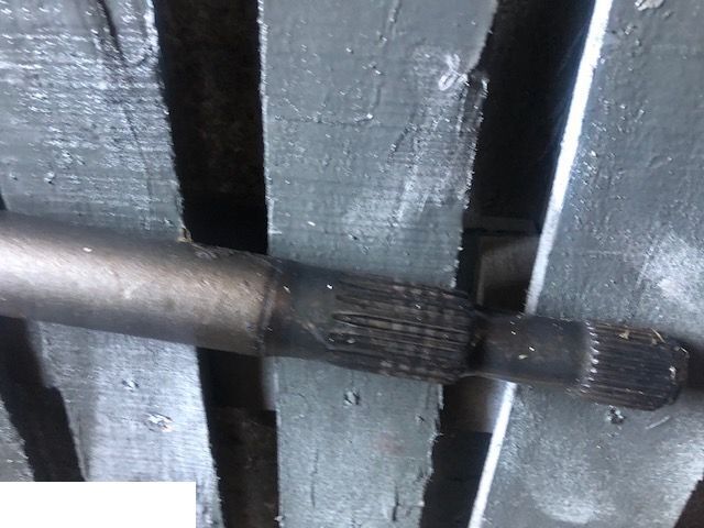 Massey Ferguson - Półoś - Poloosa pro Zemědělská technika: obrázek 3 Massey Ferguson - Półoś - Poloosa pro Zemědělská technika: obrázek 3