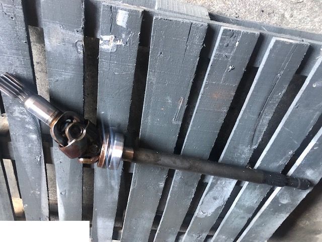 Massey Ferguson - Półoś - Poloosa pro Zemědělská technika: obrázek 2 Massey Ferguson - Półoś - Poloosa pro Zemědělská technika: obrázek 2