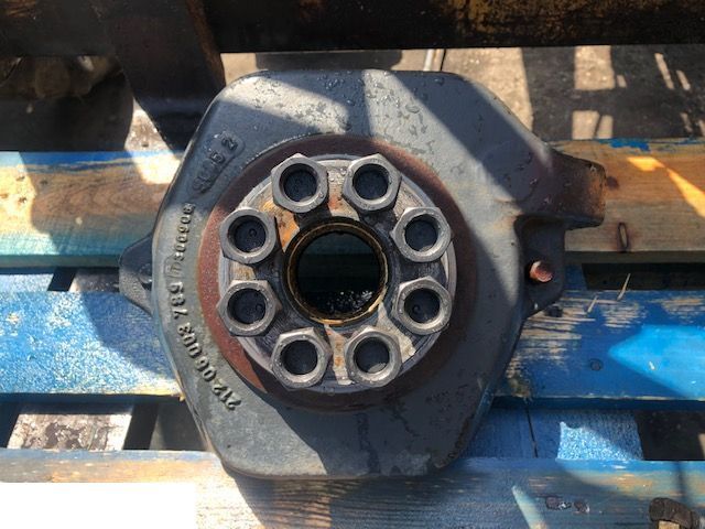 Massey Ferguson - Zwrotnica - Těhlice pro Zemědělská technika: obrázek 2 Massey Ferguson - Zwrotnica - Těhlice pro Zemědělská technika: obrázek 2