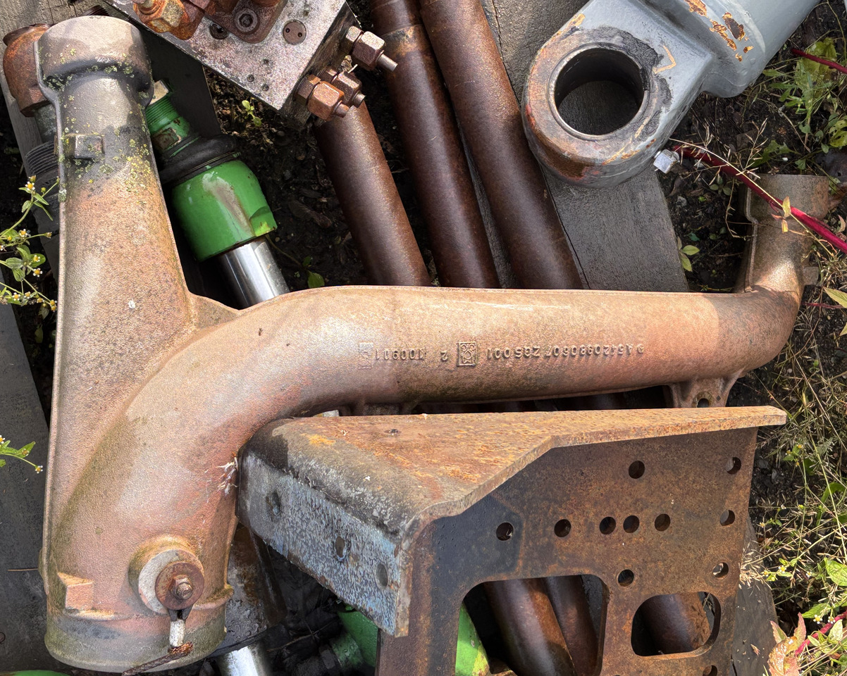 Mercedes A5420980607 5420980607 Kolektor - Výfukový svod pro Nákladní auto: obrázek 1 Mercedes A5420980607 5420980607 Kolektor - Výfukový svod pro Nákladní auto: obrázek 1