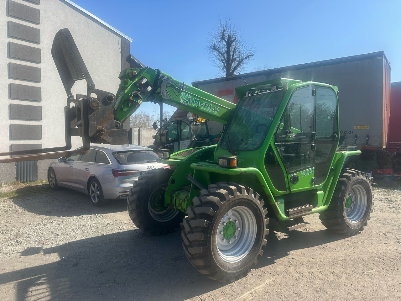 Merlo 34.7 - Teleskopický manipulátor: obrázek 4 Merlo 34.7 - Teleskopický manipulátor: obrázek 4