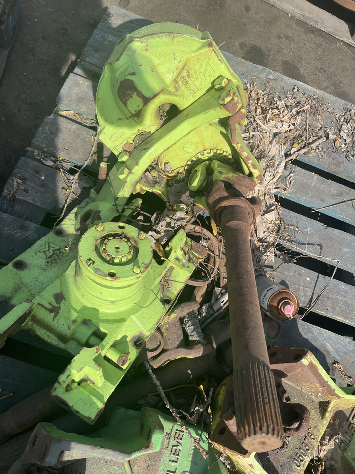 Merlo 34.7 - zwolnica zwrotnica komplet 050376 - Těhlice pro Zemědělská technika: obrázek 1 Merlo 34.7 - zwolnica zwrotnica komplet 050376 - Těhlice pro Zemědělská technika: obrázek 1