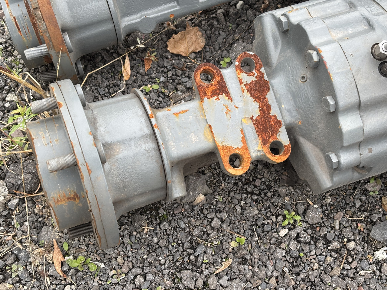 Most Tylni ZF 4472404122 4472404206 - Zadní náprava pro Nákladní auto: obrázek 2 Most Tylni ZF 4472404122 4472404206 - Zadní náprava pro Nákladní auto: obrázek 2