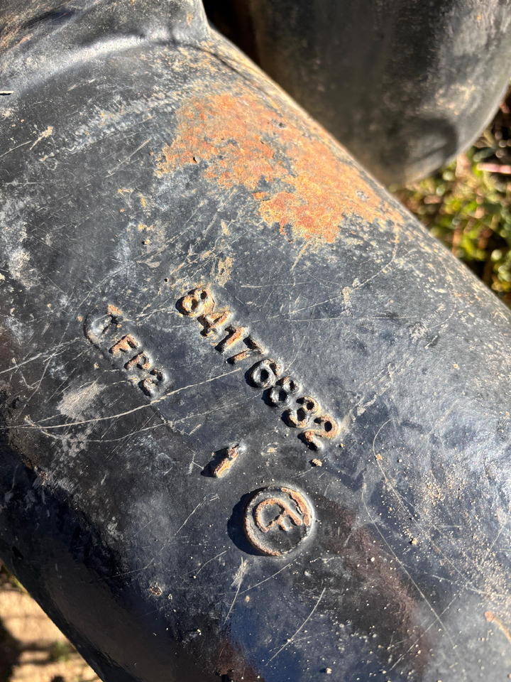 NEW HOLLAND T8.390 Zwrotnica Lewa Tył Obudowa Mechanizm Różnicowy 84176832 - Těhlice pro Zemědělská technika: obrázek 2 NEW HOLLAND T8.390 Zwrotnica Lewa Tył Obudowa Mechanizm Różnicowy 84176832 - Těhlice pro Zemědělská technika: obrázek 2