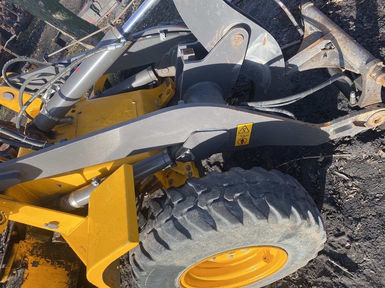 Volvo L30G  - Zwolnica - Zwrotnica - Półoś - Skrzynia - Silnik - Siłowniki - Náhradní díly pro Stavební technika: obrázek 1 Volvo L30G  - Zwolnica - Zwrotnica - Półoś - Skrzynia - Silnik - Siłowniki - Náhradní díly pro Stavební technika: obrázek 1