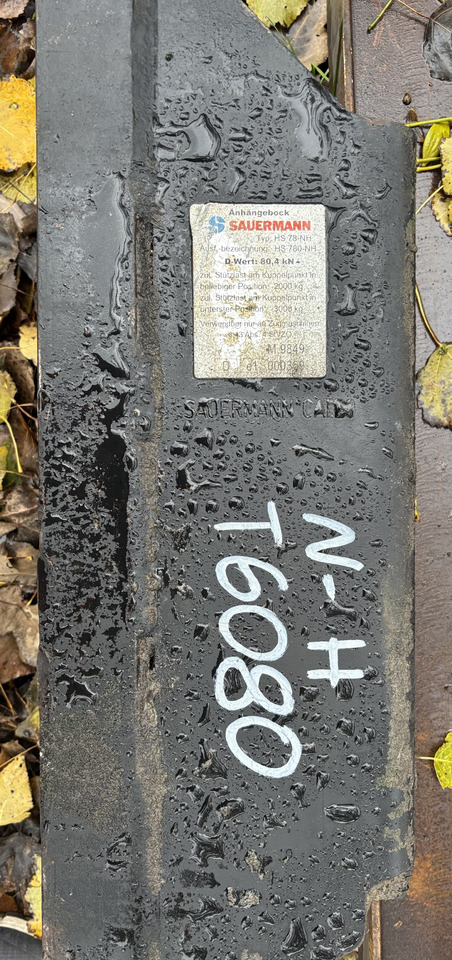 New Holland T6080 Rama Zaczepu Szyna Sauermann HS 78-NH HS 780-NH - Karoserie a exteriér pro Zemědělská technika: obrázek 4 New Holland T6080 Rama Zaczepu Szyna Sauermann HS 78-NH HS 780-NH - Karoserie a exteriér pro Zemědělská technika: obrázek 4