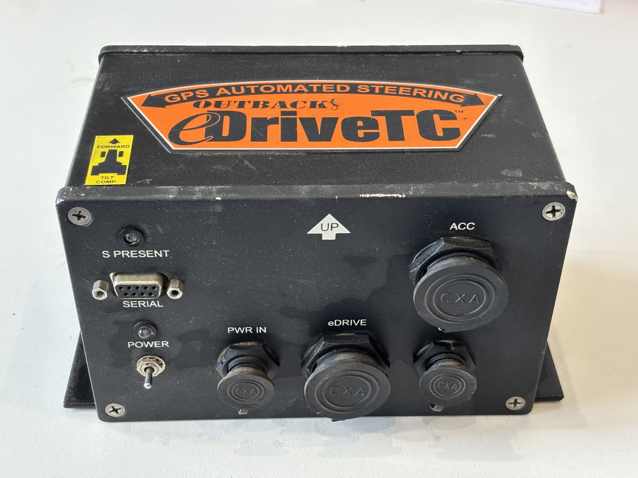 Outback eDrive GPS System Automatycznego Kierowania John Deere Claas - Navigační systém pro Zemědělská technika: obrázek 1 Outback eDrive GPS System Automatycznego Kierowania John Deere Claas - Navigační systém pro Zemědělská technika: obrázek 1