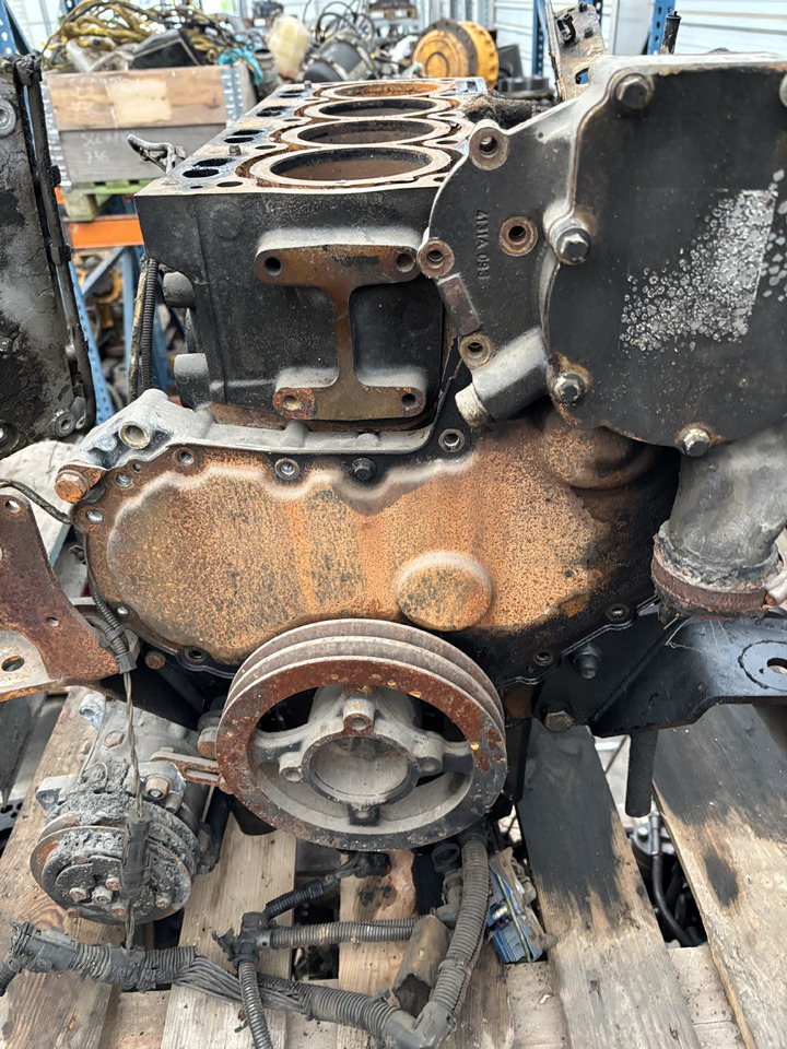 Perkins 1104D-E44T Silnik Blok Miska Olejowa Wał CZĘŚCI - Motor a díly pro Stavební technika: obrázek 2 Perkins 1104D-E44T Silnik Blok Miska Olejowa Wał CZĘŚCI - Motor a díly pro Stavební technika: obrázek 2