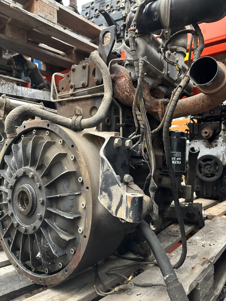 Perkins AP - 1004.40 AR, AS - 1004.42 Silnik Kolektor Miska Olejowa Klawiatura CZĘŚCI - Motor a díly pro Stavební technika: obrázek 5 Perkins AP - 1004.40 AR, AS - 1004.42 Silnik Kolektor Miska Olejowa Klawiatura CZĘŚCI - Motor a díly pro Stavební technika: obrázek 5