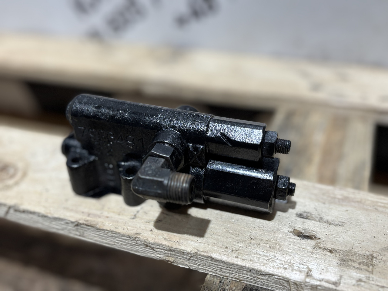 Rexroth 7986491 Zawór pompy sterującej przepływem CAT E330D E345D Forwarder 554 - Hydraulický ventil pro Stavební technika: obrázek 2 Rexroth 7986491 Zawór pompy sterującej przepływem CAT E330D E345D Forwarder 554 - Hydraulický ventil pro Stavební technika: obrázek 2