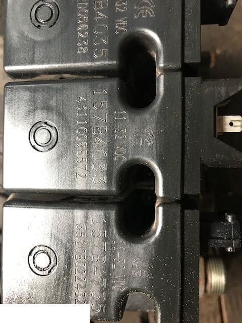 Sauer Danfoss - Rozdzielacz - Hydraulický ventil pro Zemědělská technika: obrázek 4 Sauer Danfoss - Rozdzielacz - Hydraulický ventil pro Zemědělská technika: obrázek 4