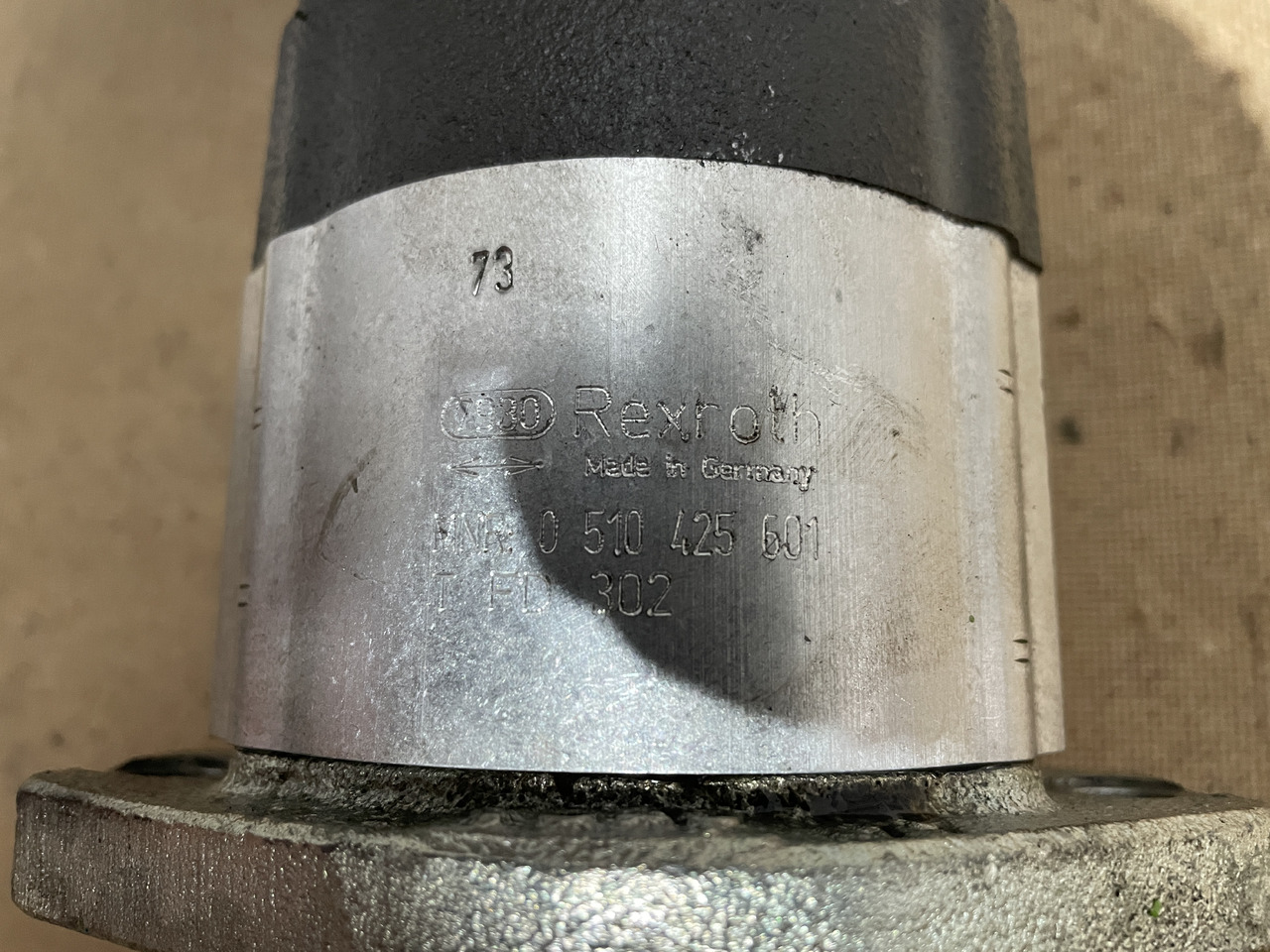 Valtra S354 Massey 8480 - skrzynia biegów - pompa hydrauliczna Rexroth G931941102010 0510425601 - Hydraulické čerpadlo pro Zemědělská technika: obrázek 2 Valtra S354 Massey 8480 - skrzynia biegów - pompa hydrauliczna Rexroth G931941102010 0510425601 - Hydraulické čerpadlo pro Zemědělská technika: obrázek 2