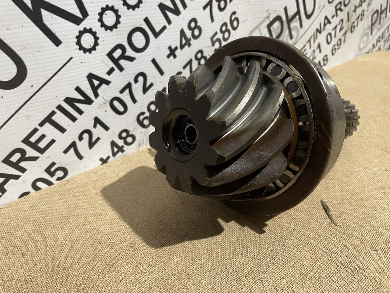 Valtra S354 Massey 8480 - skrzynia biegów - wałek ataku 12z 945100410010 - Převodovka pro Zemědělská technika: obrázek 2 Valtra S354 Massey 8480 - skrzynia biegów - wałek ataku 12z 945100410010 - Převodovka pro Zemědělská technika: obrázek 2