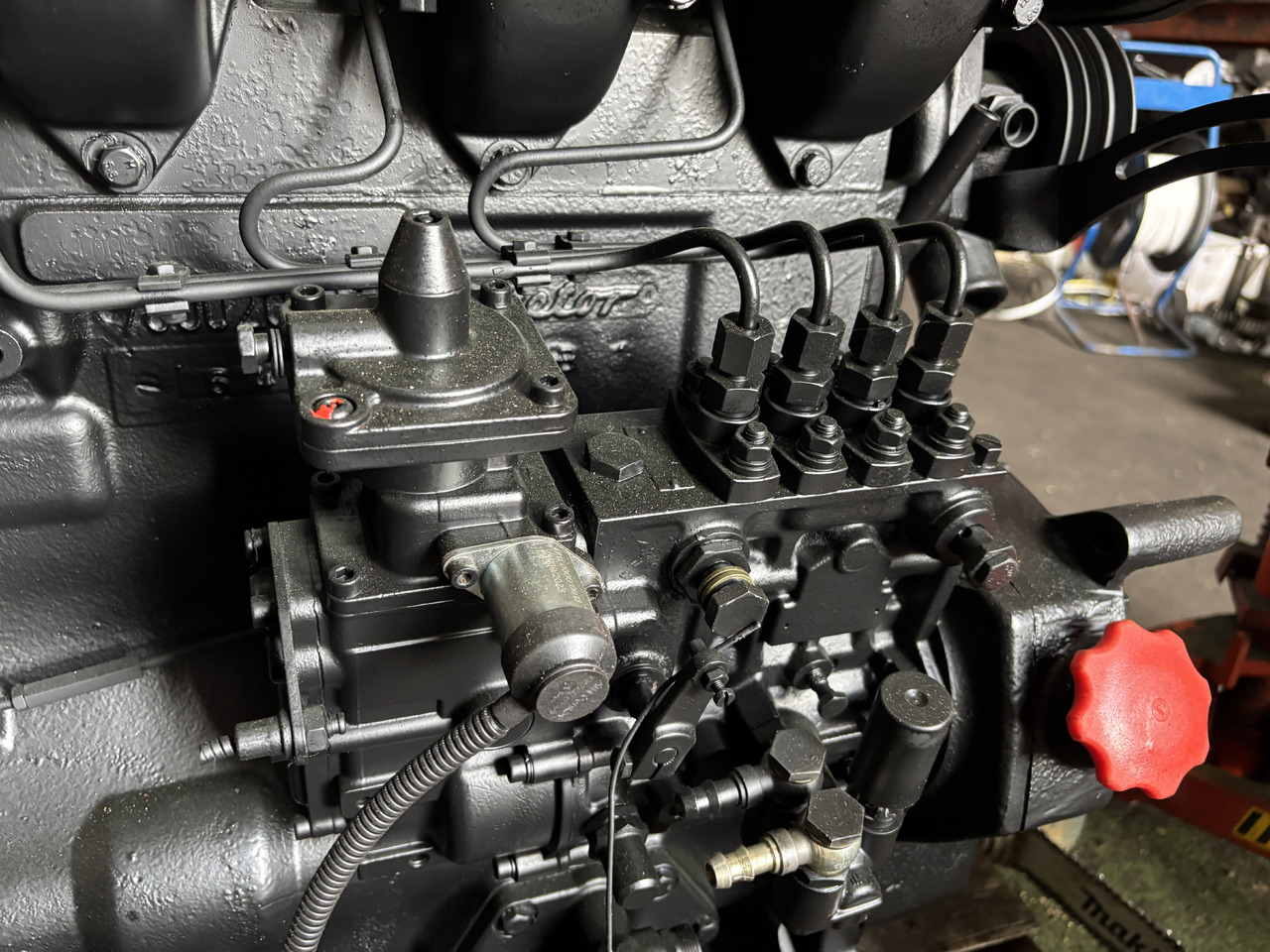 Zetor Proxima - silnik kompletny Z1305 78002002 - Motor: obrázek 3 Zetor Proxima - silnik kompletny Z1305 78002002 - Motor: obrázek 3