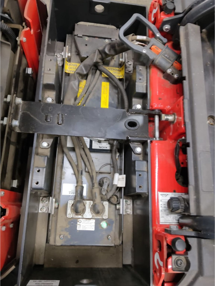 Linde N20/LiIon - Vychystávací vozík: obrázek 5 Linde N20/LiIon - Vychystávací vozík: obrázek 5