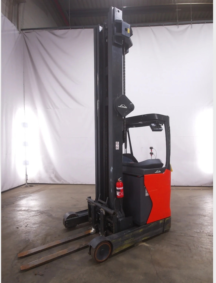 Linde R14HD-01 - Retrak: obrázek 1 Linde R14HD-01 - Retrak: obrázek 1