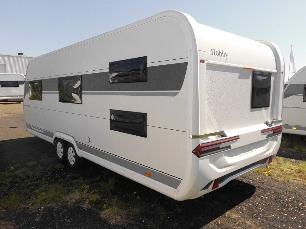 Hobby Excellent Edition 650 KMFe 2025 2200kg., Teppich - Karavan: obrázek 3 Hobby Excellent Edition 650 KMFe 2025 2200kg., Teppich - Karavan: obrázek 3