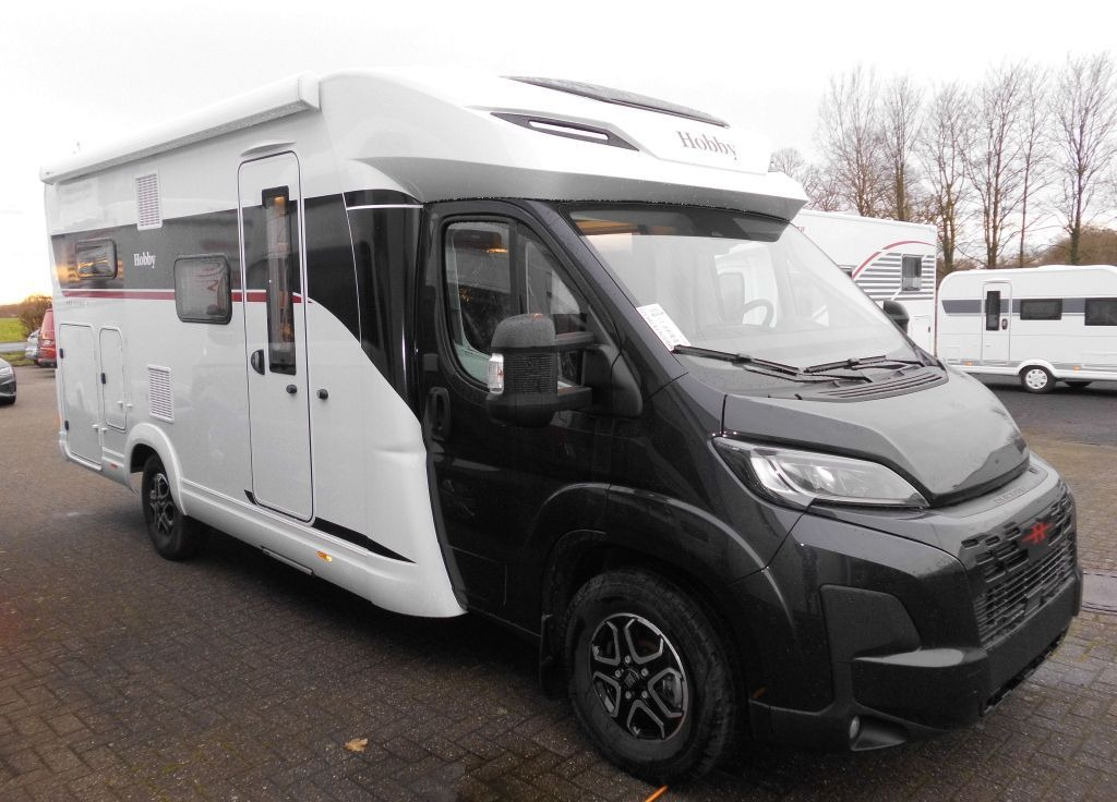 Hobby PRESTIGE T 710 GE 2026 180PS Autom. Voll LED +++ - Polointegrovaný obytný vůz: obrázek 1 Hobby PRESTIGE T 710 GE 2026 180PS Autom. Voll LED +++ - Polointegrovaný obytný vůz: obrázek 1