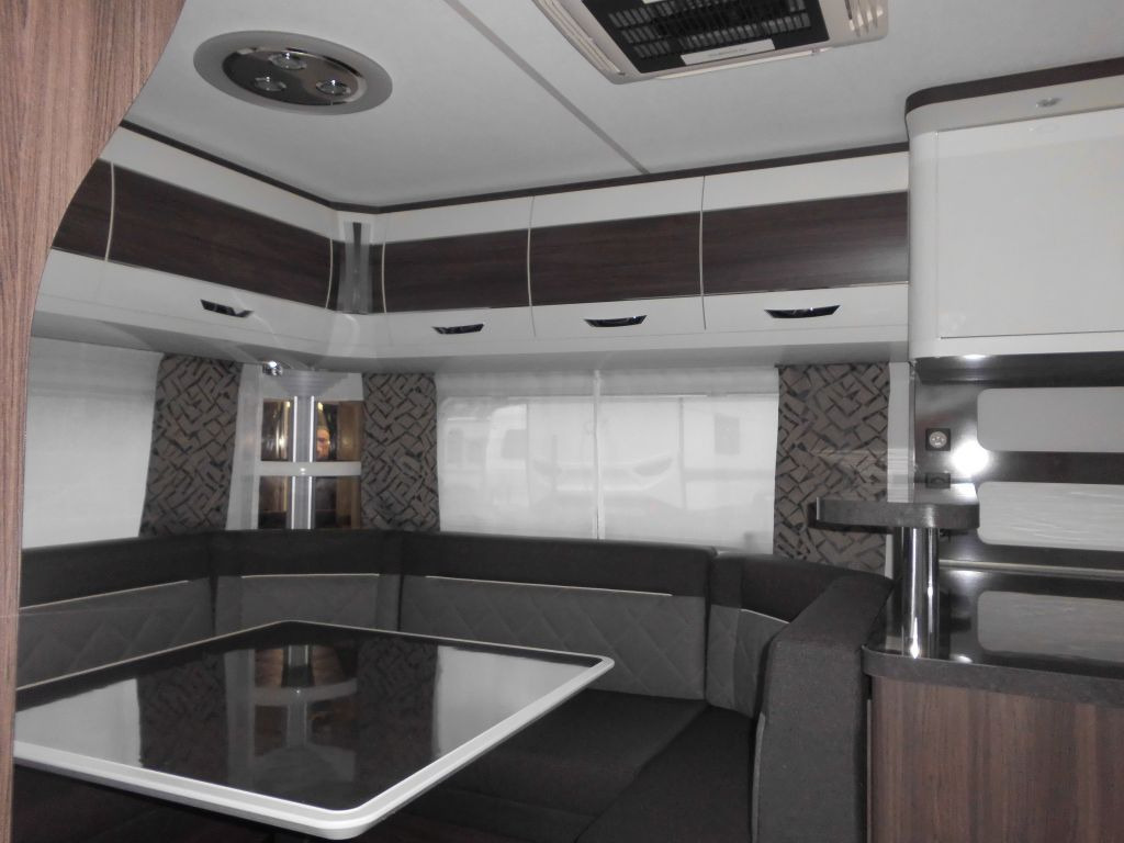 Karavan Hobby Prestige 620 CL 2024 BACKOFEN KLIMA 2200KG: obrázek 6