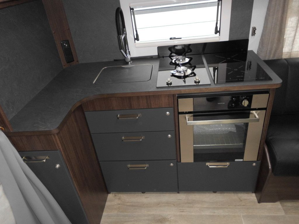 Karavan Polar Blackline 590 BFW -15% *TOP-ANGEBOT* LEDER ALDE: obrázek 7