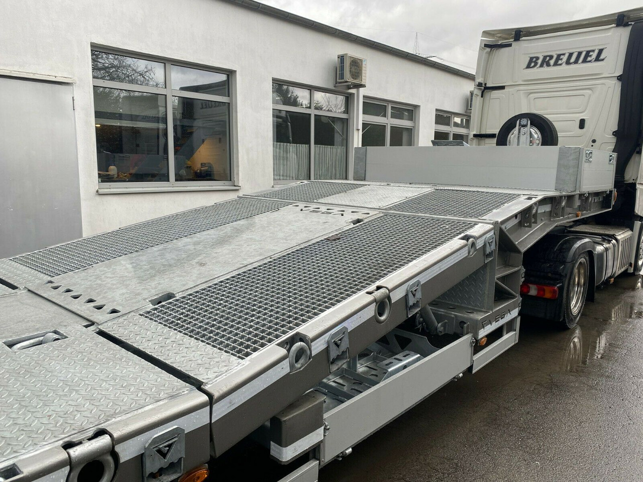 VEGA Verzinkt+LIFT+LENKACHSE+LED - Podvalníkový návěs: obrázek 3 VEGA Verzinkt+LIFT+LENKACHSE+LED - Podvalníkový návěs: obrázek 3