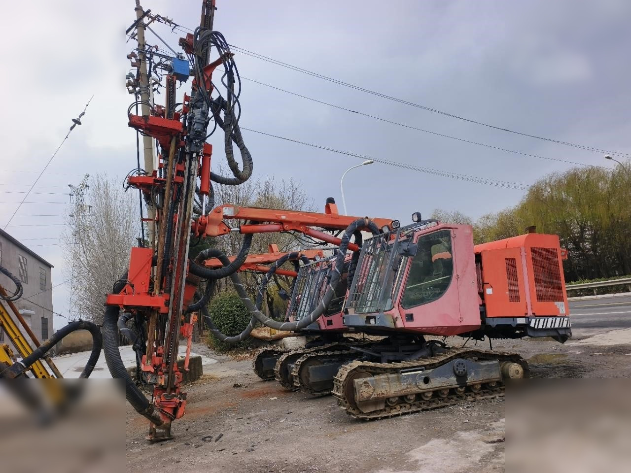 2011 SANDVIK DX800 - Vrtná souprava: obrázek 1 2011 SANDVIK DX800 - Vrtná souprava: obrázek 1