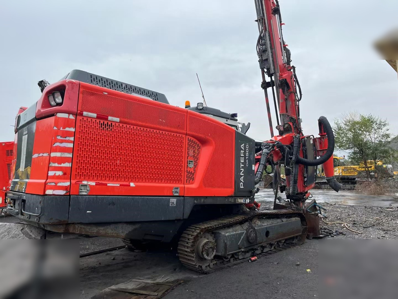 2017 SANDVIK DP1500I - Vrtná souprava: obrázek 1 2017 SANDVIK DP1500I - Vrtná souprava: obrázek 1