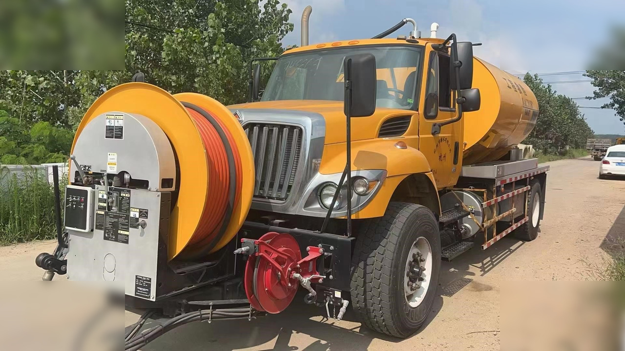 2017 VACTOR RAMJET - Čistič odpadových jam: obrázek 1 2017 VACTOR RAMJET - Čistič odpadových jam: obrázek 1