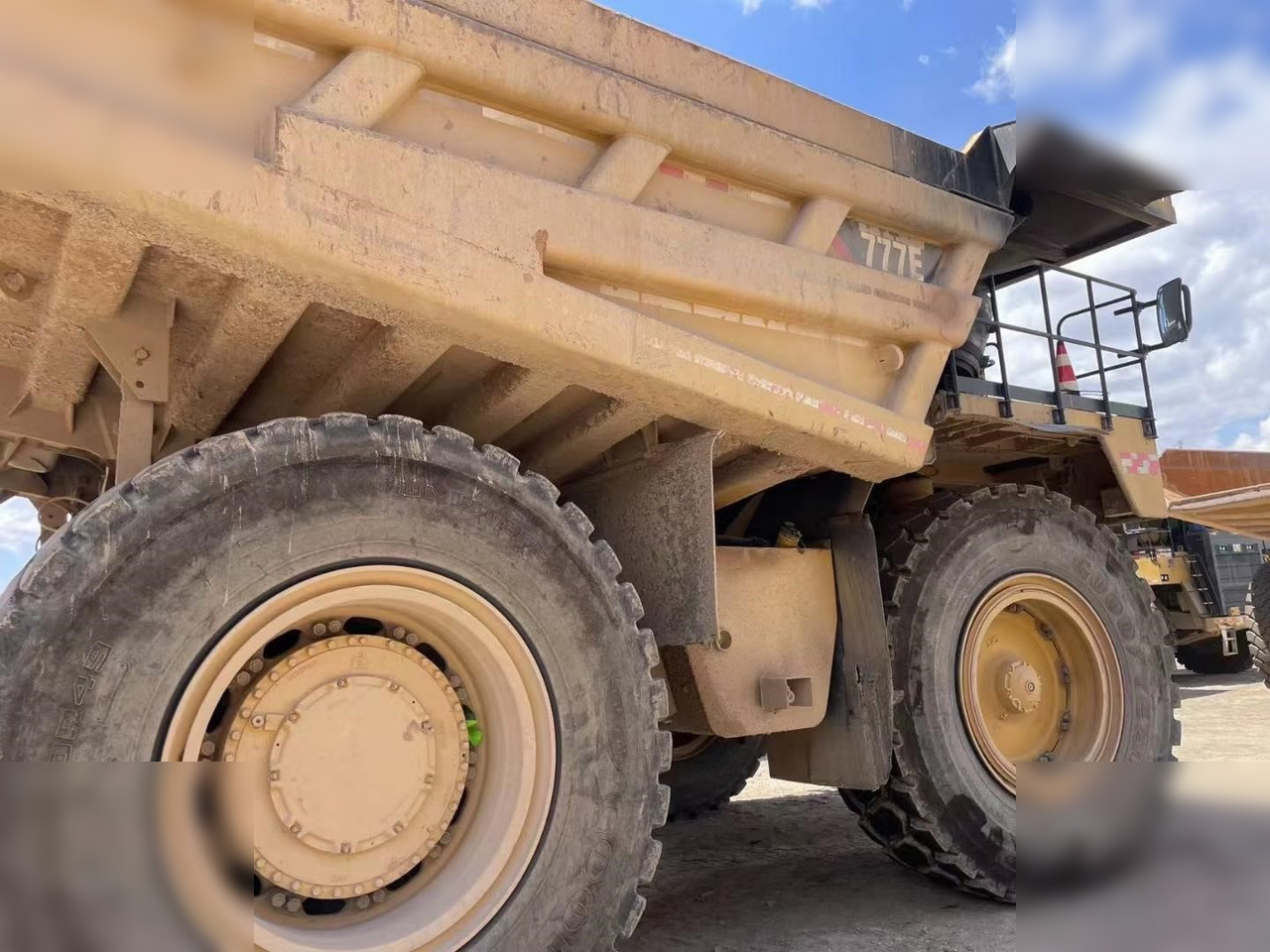2018 CATERPILLAR 777E - Pevný dempr: obrázek 4 2018 CATERPILLAR 777E - Pevný dempr: obrázek 4